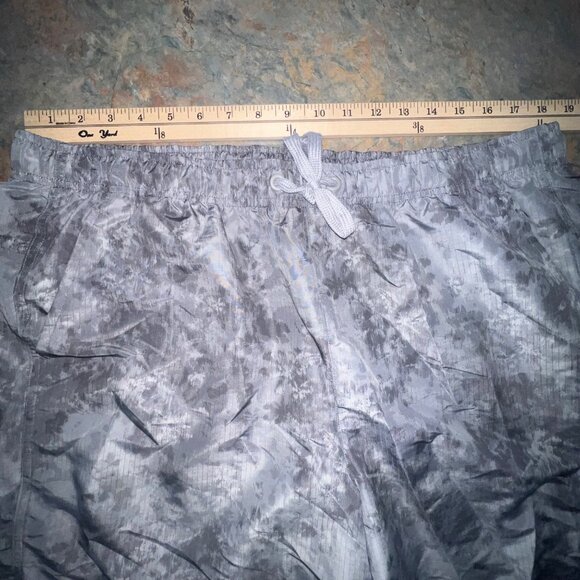 DSG Vintage Gray Camouflage Mens Athletic Shorts, XL - Picture 4 of 10